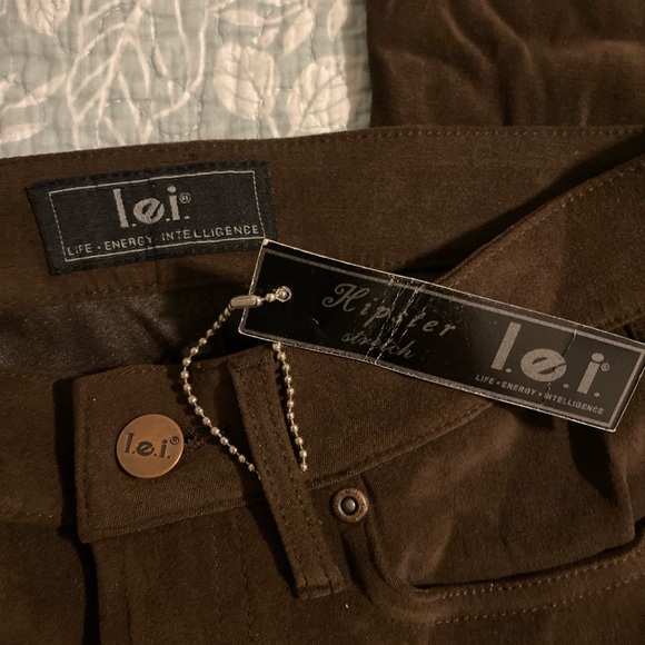 Vintage L.e.i. Velvet flared pants - Picture 2 of 4